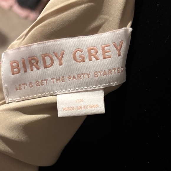 Elegant One Shoulder Satin Dress - Picture 3 of 3